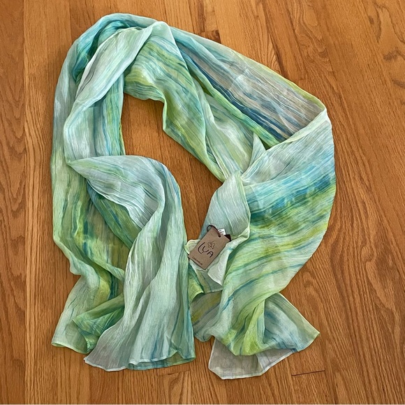 NWT Lua 100% Organic Silk Hand -Dyed Scarf - Picture 7 of 15